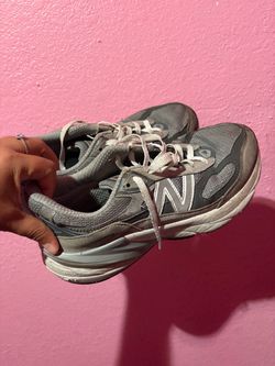 New balance shoes