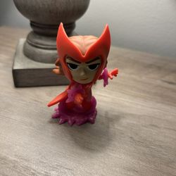 Scarlet Witch mini Funko Pop 