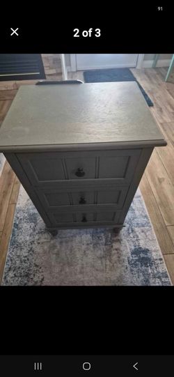 3 DRAWER END TABLE