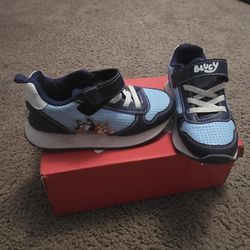 Bluey shoes size 10