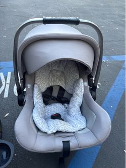 Nuna infant car seat