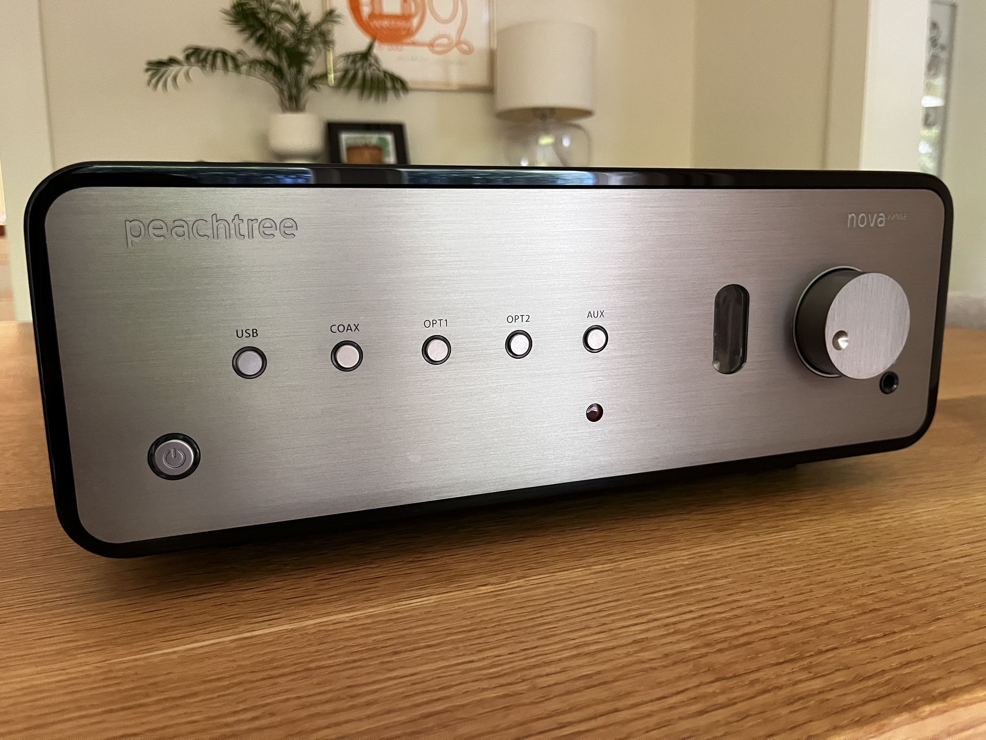 Peachtree Nova 220SE Integrated Amplifier
