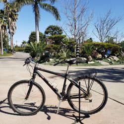 Cannondale Black Mountain Bike (Handmade in USA)