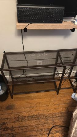 Little Desk Thing 