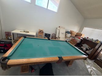 Pool table