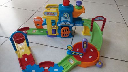 VTech Go! Go! Smart Wheels Police Station Playset