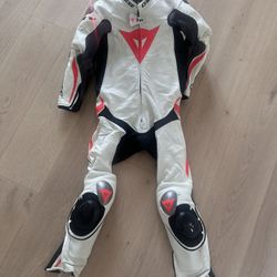 Dainese Mugello R D-AIR Kangaroo Leather Motorcycle Suit.