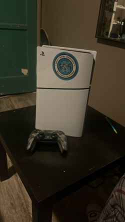 ($400 OBO) Ps5 Disc Addition With Controller +3 Games 