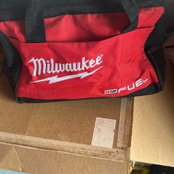 Good Conditioned Milwaukee Bag