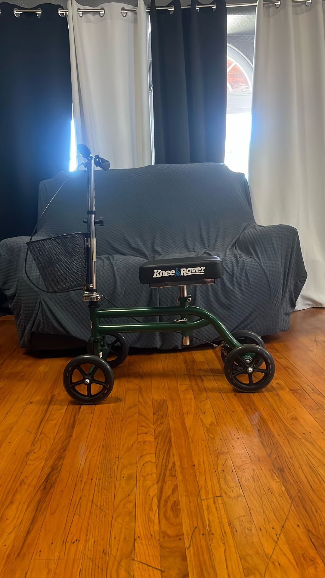 Knee Scooter