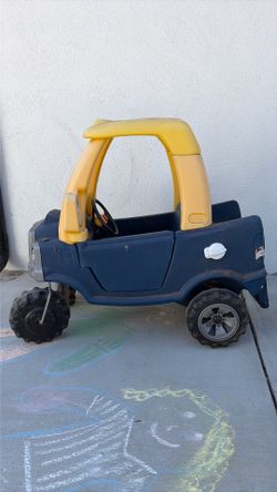 Little Tikes car