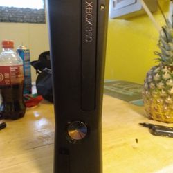 XBox 360 S Game Console Only Model 1439