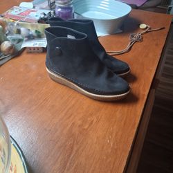 Women's Low Cut Black Ankle Boots 