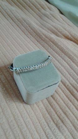 Crystal & leather bracelet