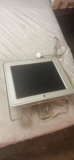 Vintage 2001 Apple Studio Display M7649 Mac 17” LCD Monitor Working Loose Stand