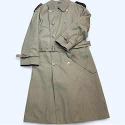 Rare!!! Newport harbor olive men’s size 40R trench coat