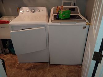 Washer & Dryer
