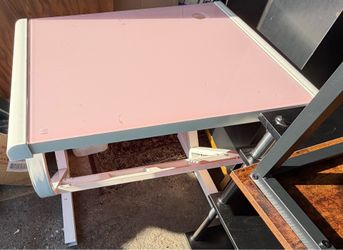 Pink white glass desk