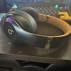 Beats Studio Headphones 