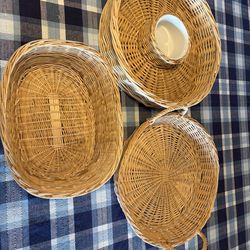 BASKETS  one has a cup for dip