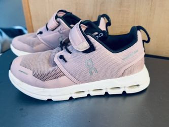 On Running Kids Light Pink Sneakers