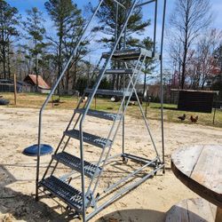 Garage Warehouse Rolling Safety Stairs / Ladder