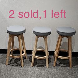 Light Grey Upholstered Swivel Stool With Solid Wood Legs