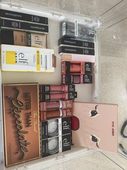 Mixed Make Up Bundle 