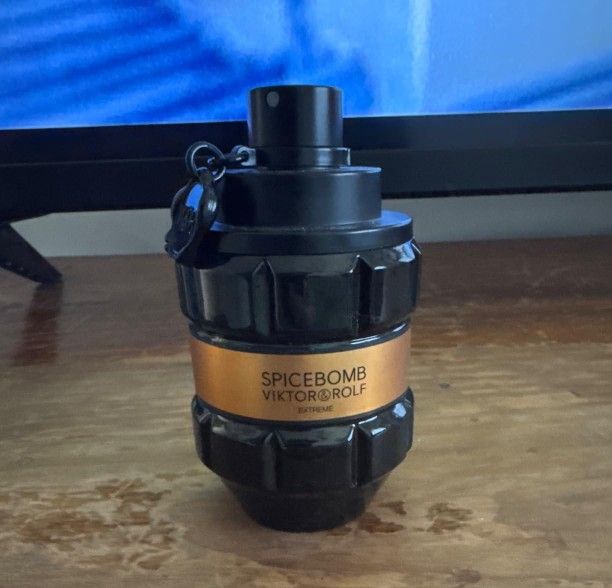 
Viktor&Rolf - Spicebomb Extreme Men's perfume
