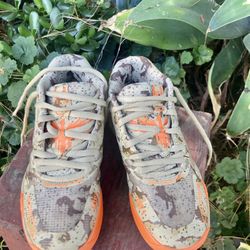 Puma Size 5 