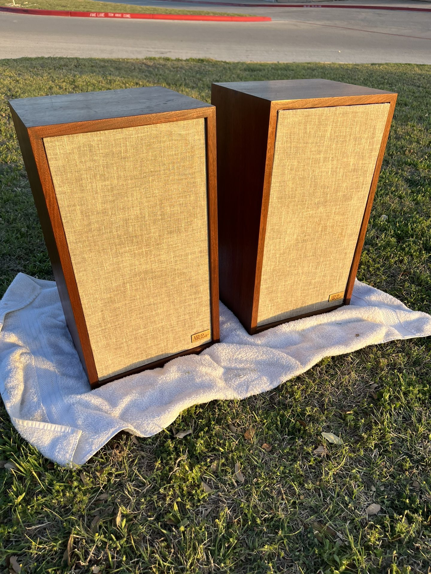 Acoustic Research AR-2ax Stereo Speakers