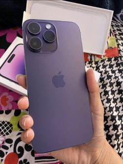 Apple IPhone 14 Pro Max 128gb  Unlocked, FREE Smartwach/ Headphones. Pay $1 Today Rest in payments. NO CREDIT NEEDED FINANCING