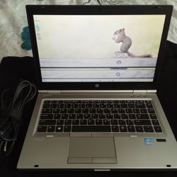 CORE i7 HP Elitebook Laptop w/Win 11 Pro & Office 