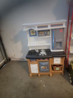 Toy Kitchen