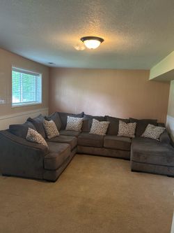 Sectional couch