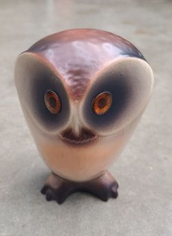 Beautiful Vintage American Porcelain Roseland Owl Figurine