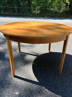 FREE table
