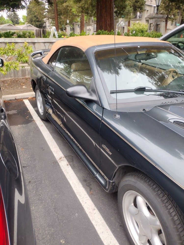 1998 Ford Mustang