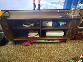 Tv stand