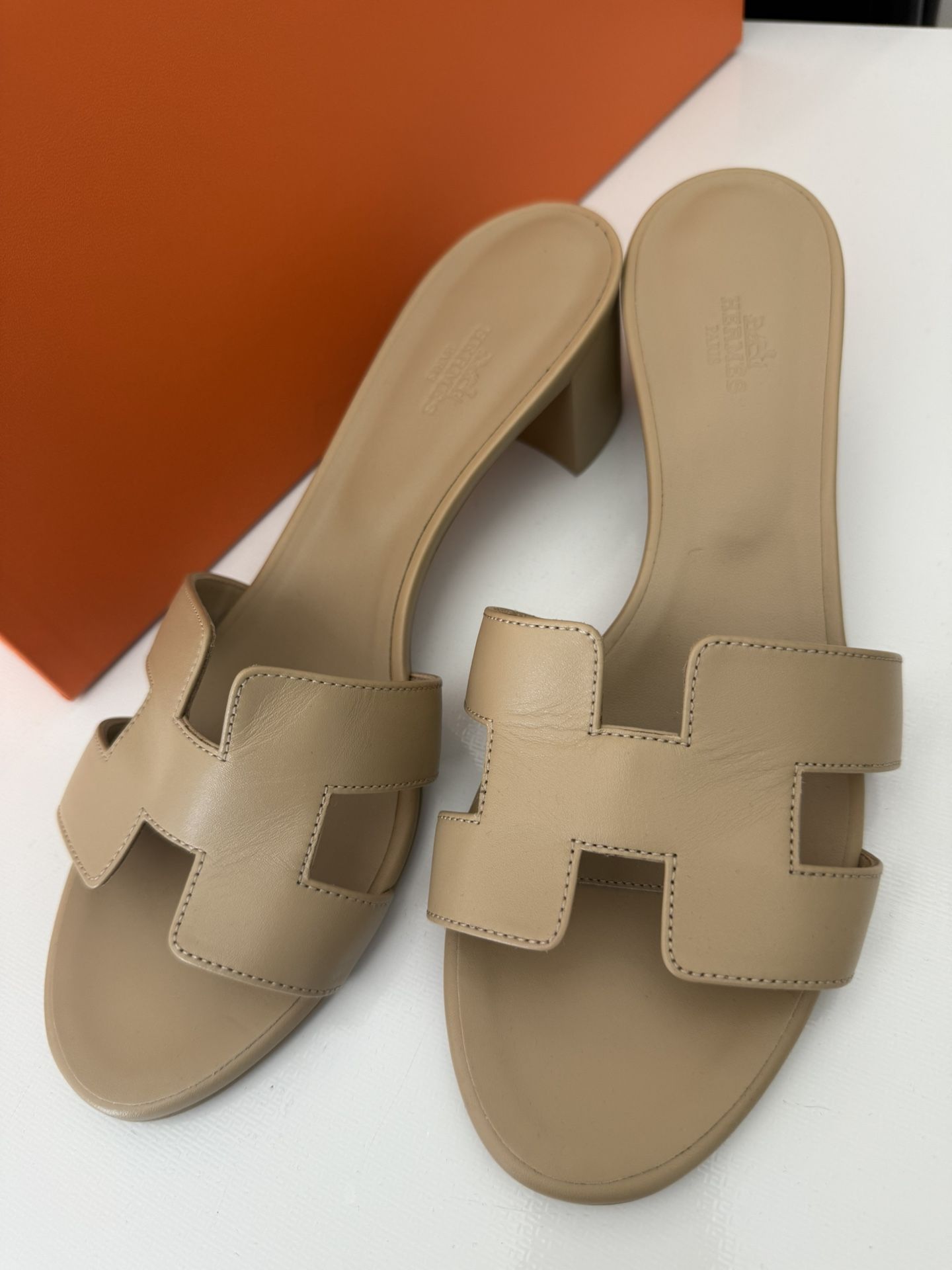 Hermes Oasis Shoes Size 41