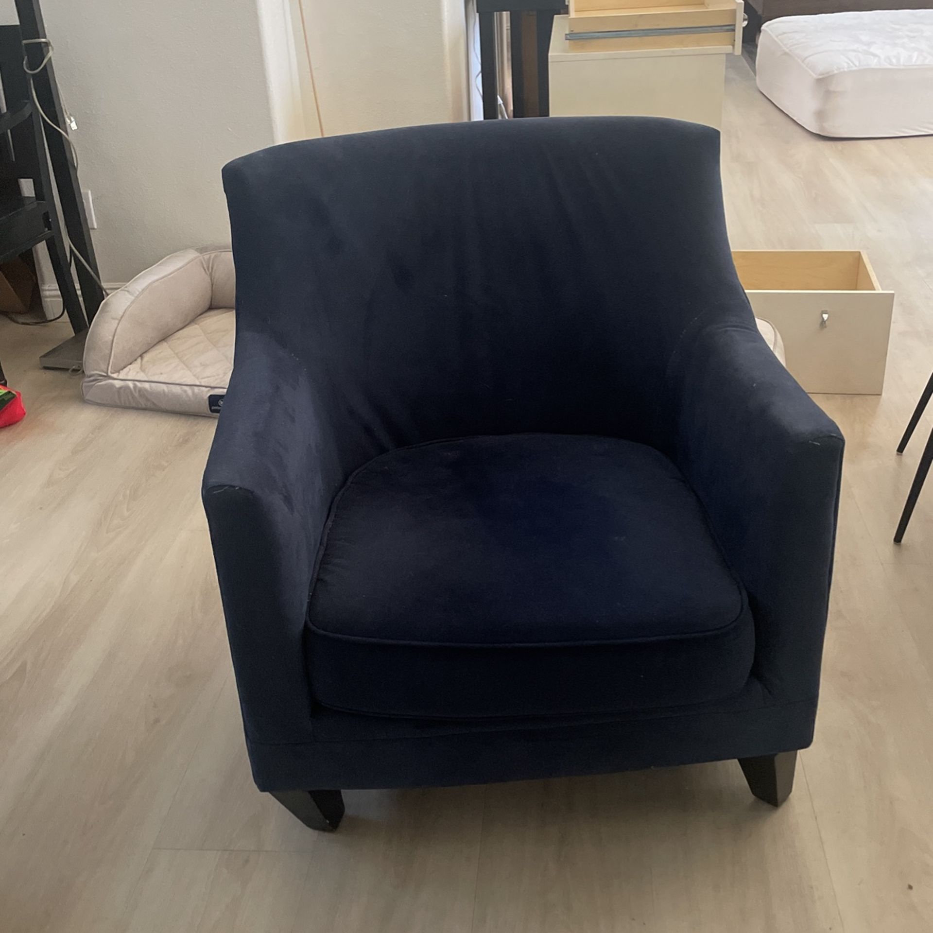 blue sofa chair