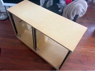 Sound Town 2x12U Slanted Studio Rack – Golden Oak