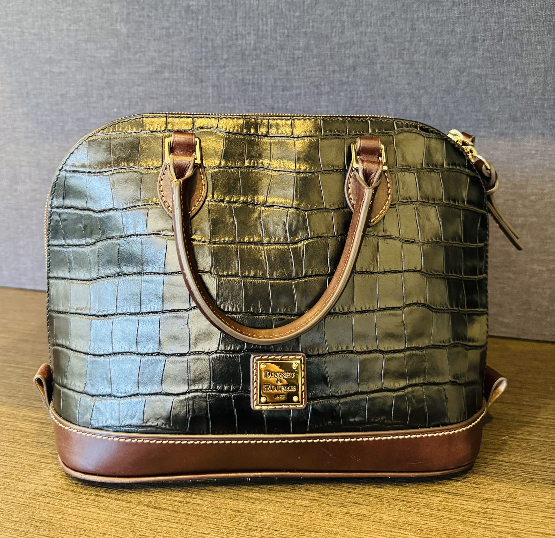 DOONEY & BURKE Domed Zip Satchel