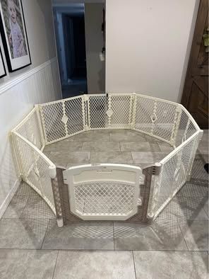 Extra Large 8 Panel Superyard / Play Yard / Playpen