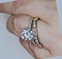 3 carat Natural diamonds and real lab grown center diamond