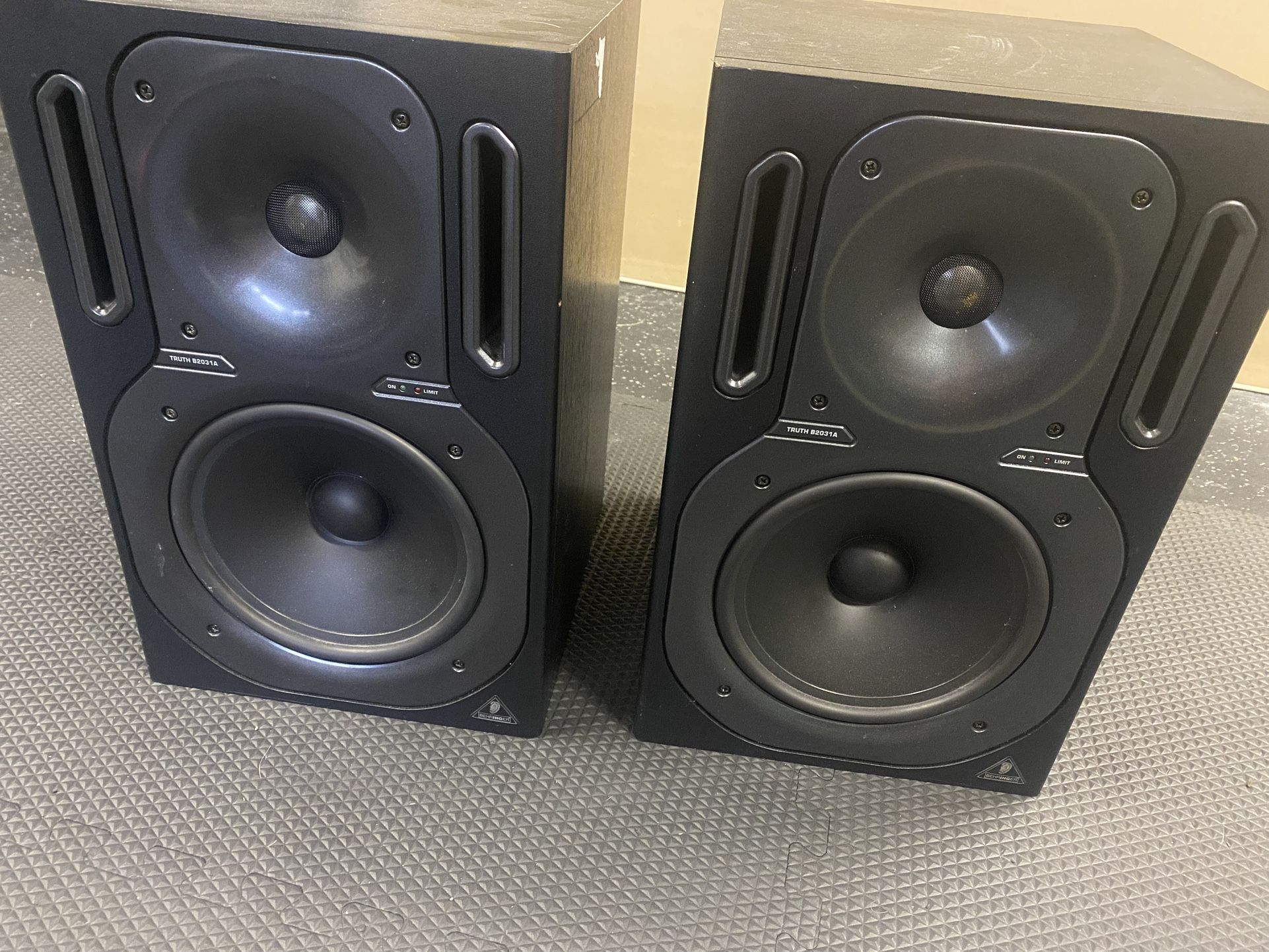Behringer Studio Monitors