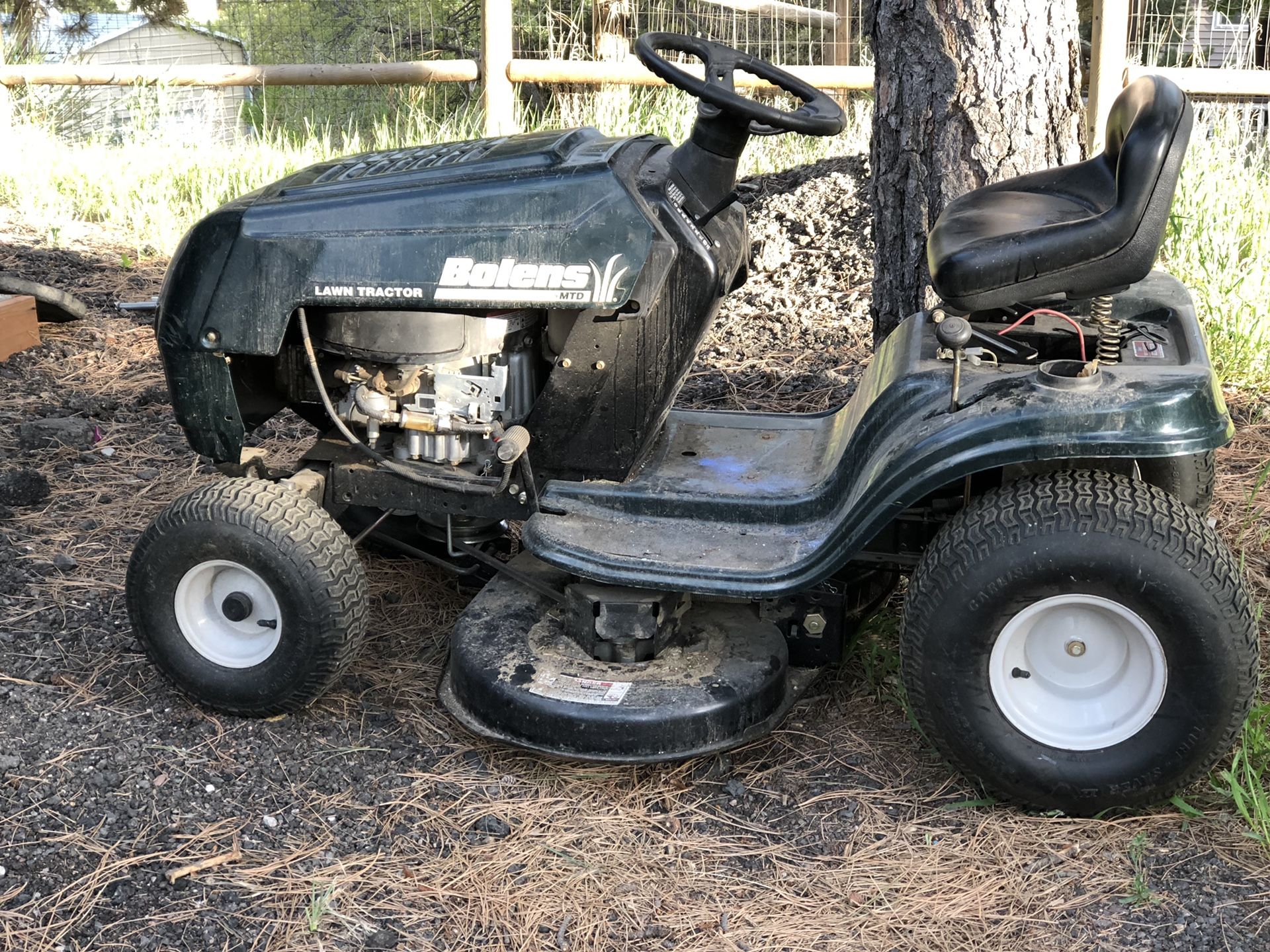 2016 Bolens MTD Lawn Tractor 38” Twin Blade