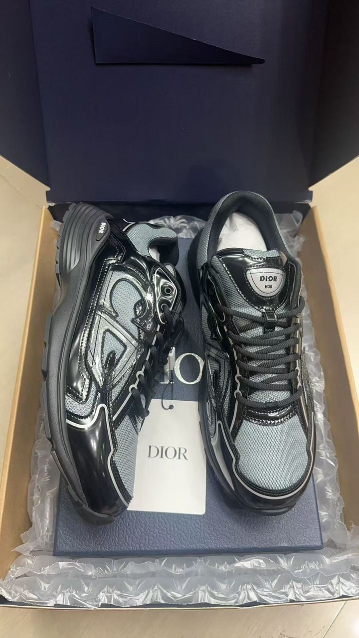 Dior