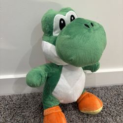 Brand New Nintendo Yoshi Stuffed Plush toy