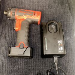 Snap-On Electric Screwdriver With Battery, Charger, And Battery Magnet